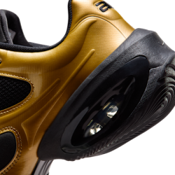 Nike Air Max Muse Prism - Effets prismatiques et iridescents